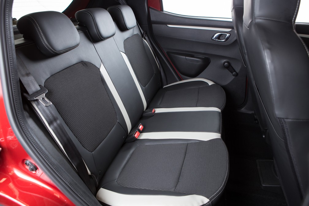Renault Kwid Intense — Foto: Divulgação
