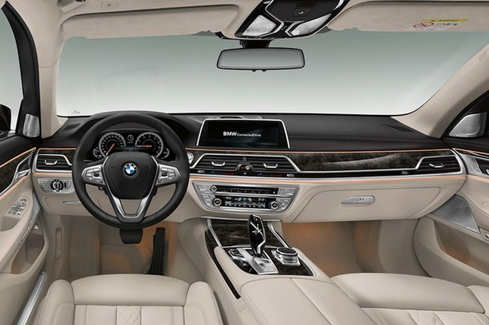 BMW Série 7 750Li Pure Excellence (Foto: BMW) — Foto: Auto Esporte