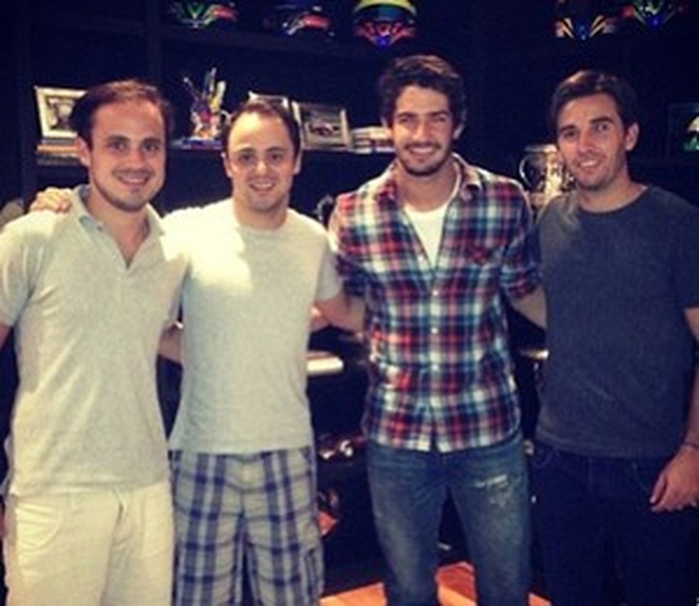 Felipe Massa e Alexandre Pato entre amigos (Foto: Reprodução/Instagram) — Foto: Auto Esporte