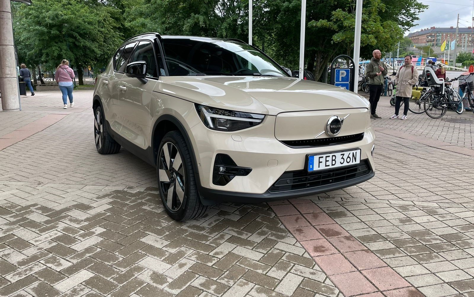 Teste: Volvo EX40 é um XC40 que mudou de nome; deveria mudar mais?