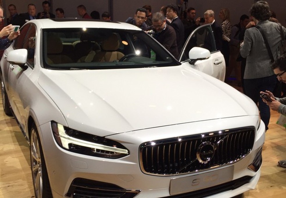 Volvo S90 aparece no Salão de Detroit (Foto: Michelle Ferreira / Auto News Brasil) — Foto: Auto Esporte
