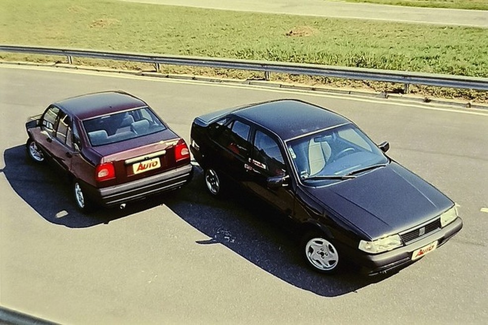 Vários opcionais da linha Tempra 96 foram incorporados às novas versões SX e HLX 16V, com preços mais vantajosos para o consumidor (Foto: Ricardo Vasques/Auto News Brasil) — Foto: Auto Esporte