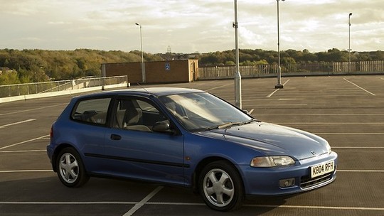 Clássico do dia: Honda Civic VTi