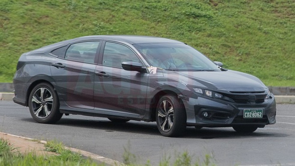 Novo Honda Civic é flagrado no interior de São Paulo (Foto: Auto News Brasil) — Foto: Auto Esporte