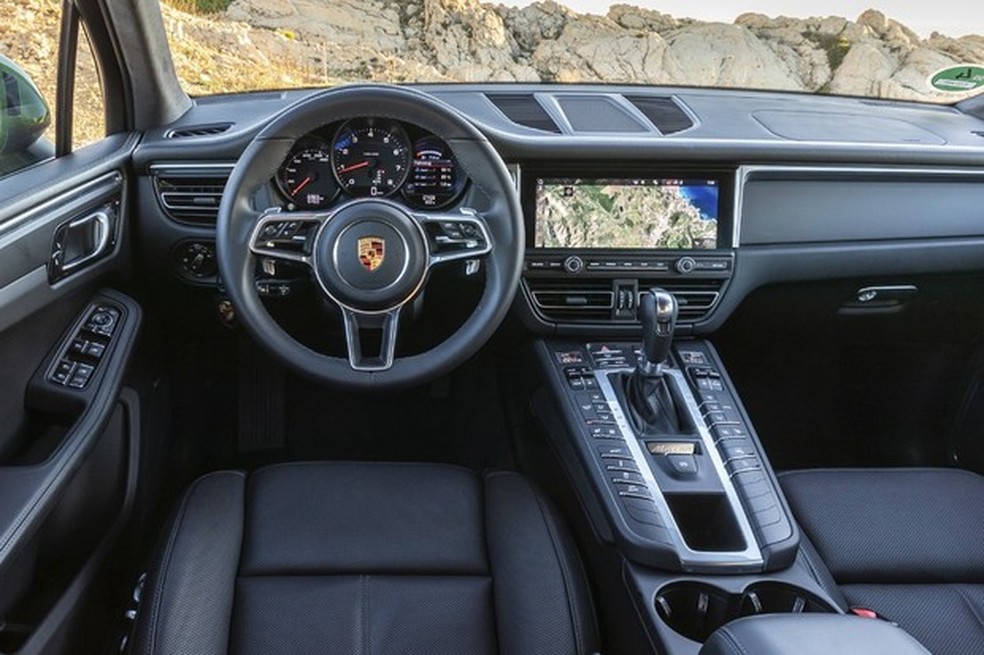 Tela da central multimídia ficou maior (Foto: Divulgação) — Foto: Auto Esporte