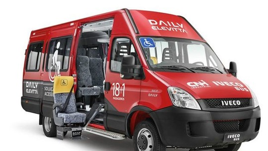 Iveco lança van com embarque acessível lateral