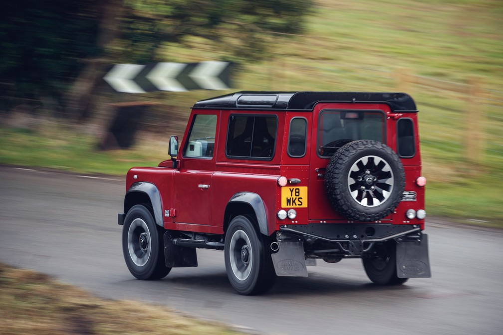 Land Rover Defender Works V8 — Foto: Divulgação