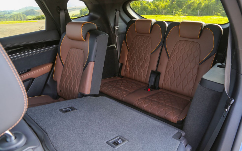 BYD Tan é o primeiro SUV elétrico de sete lugares — Foto: Divulgação