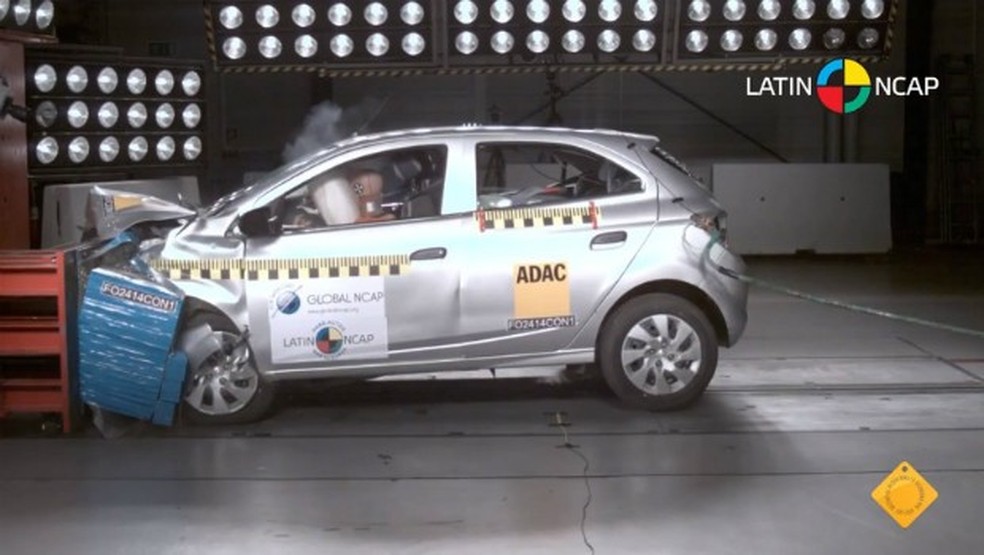 Crash test do Chevrolet Onix (Foto: Reprodução) — Foto: Auto Esporte