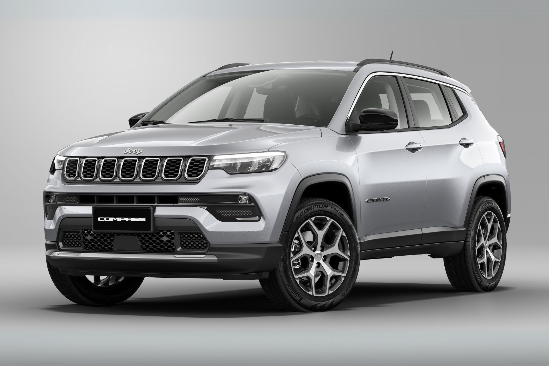Jeep Compass Longitude T270: 5 razões para comprar e 5 para pensar bem