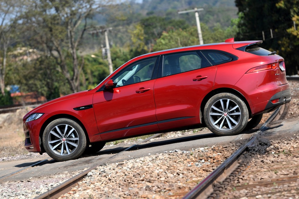 Jaguar F-Pace — Foto: Divulgação