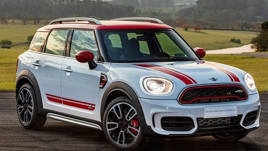 Teste: Mini Countryman JCW não parece ser SUV, mas é. E não parece ter 306 cv, mas tem