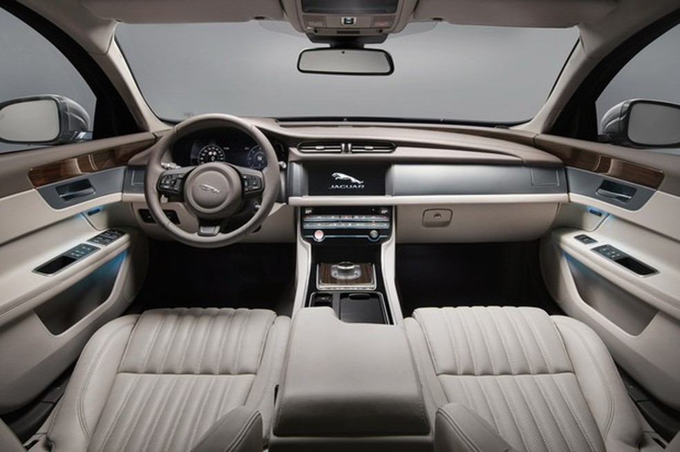 Jaguar perua XF Sportbrake 2018 (Foto: Divulgação) — Foto: Auto Esporte