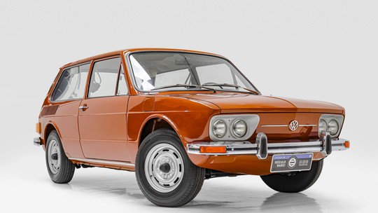 Achado usado: esta Volkswagen Brasilia de pintura rara teve só 2 donos
