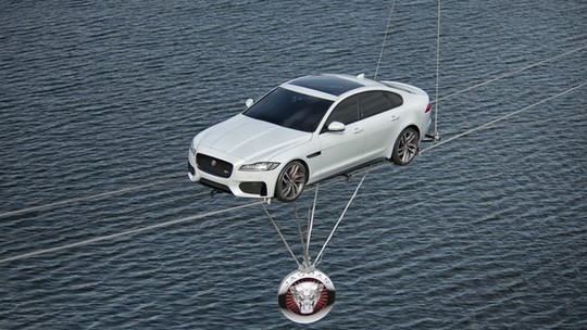 Jaguar apresenta o novo XF