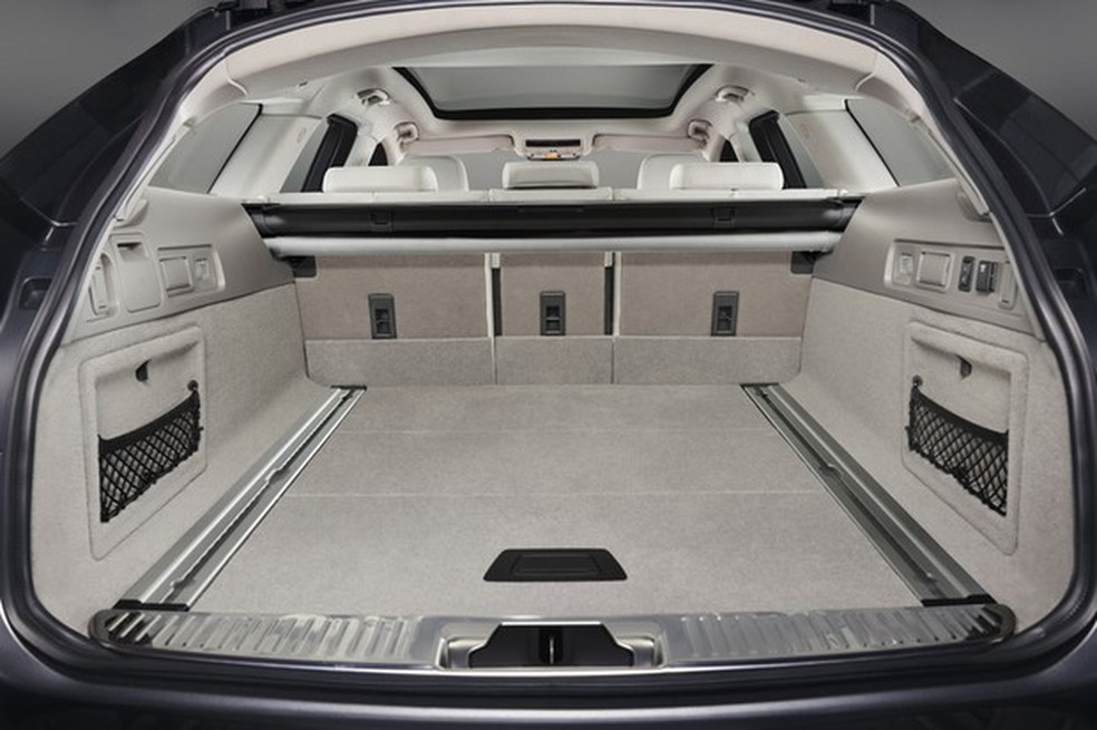 Jaguar perua XF Sportbrake 2018 (Foto: Divulgação) — Foto: Auto Esporte