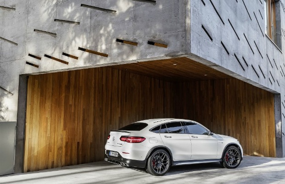 Mercedes-AMG GLC 63 4MATIC cupê (Foto: Divulgação) — Foto: Auto Esporte