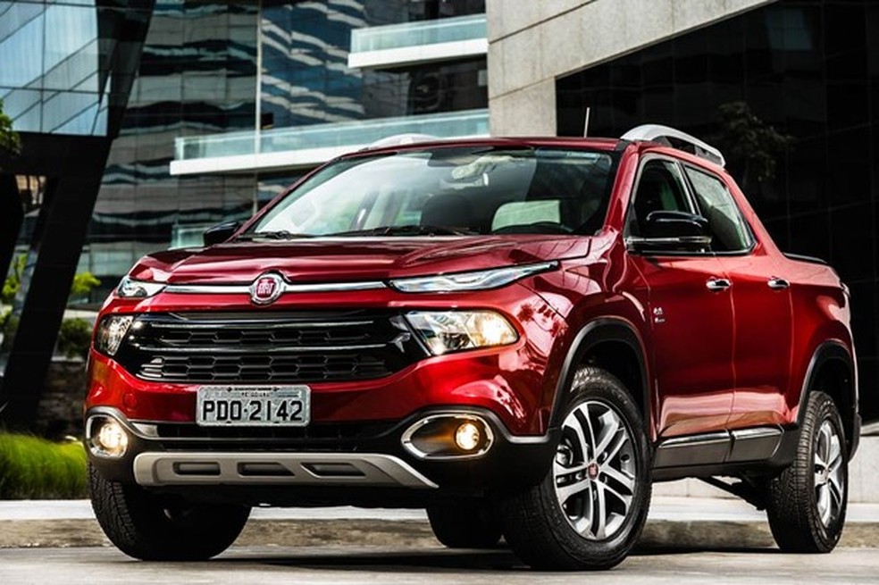 Fiat Toro 2.4 pode deixar de ser produzida para entrar o novo motor turbo (Foto: Divulgação) — Foto: Auto Esporte