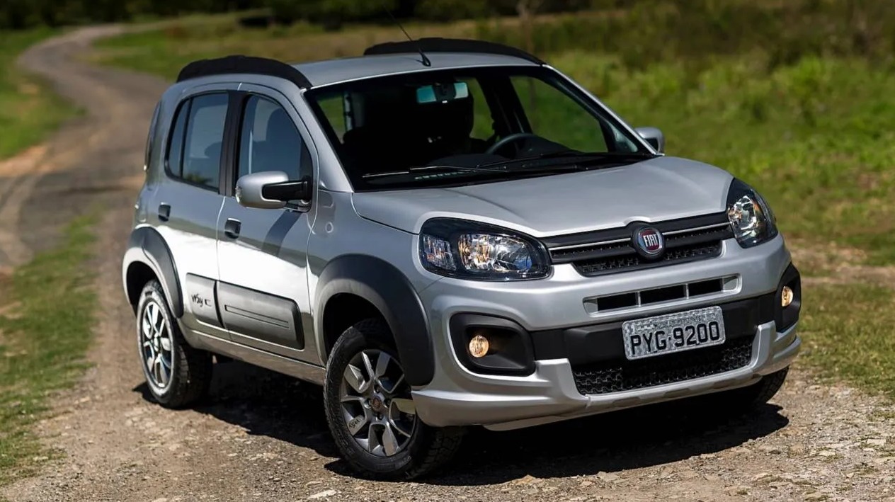 É verdade que a Fiat vai lançar Uno que faz 15 km/l e custa R$ 30 mil?