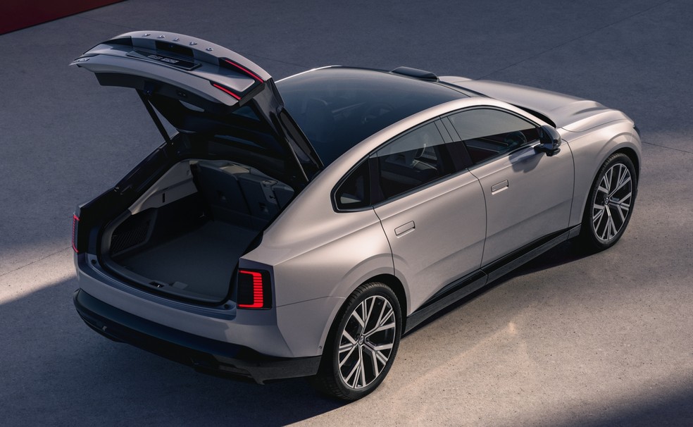 Novo Volvo ES90 ainda não teve dados confirmados para o mercado brasileiro  — Foto: Volvo/Divulgação