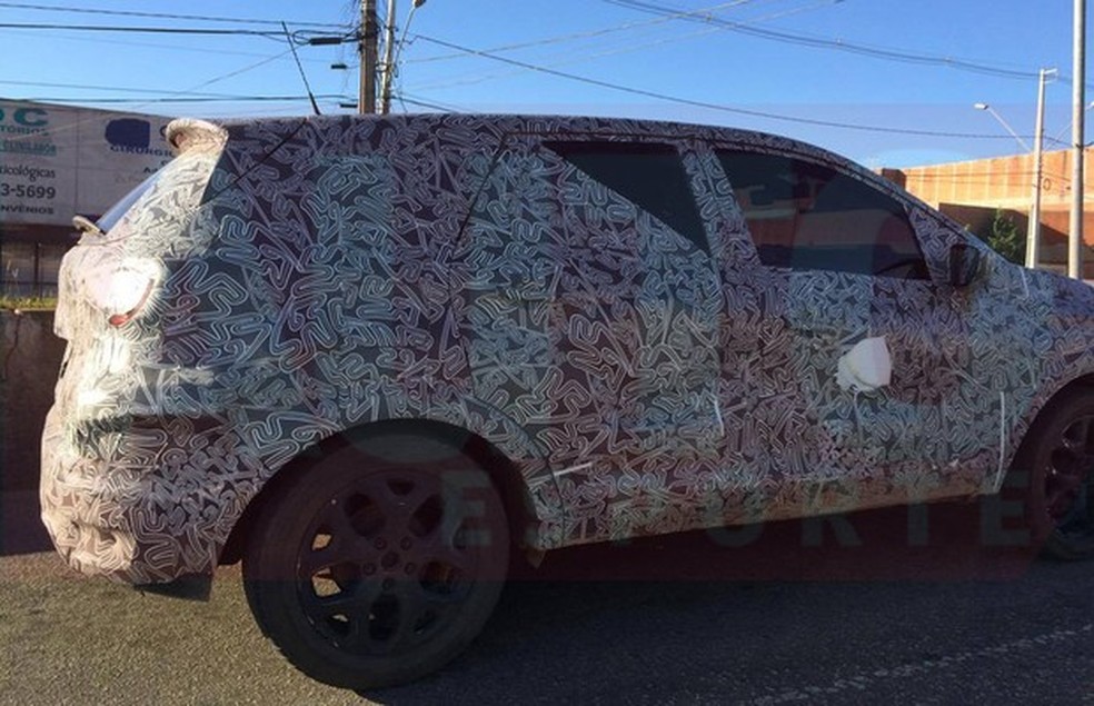 Flagra do novo Renault Captur (Foto: Cadu Carvalho) — Foto: Auto Esporte