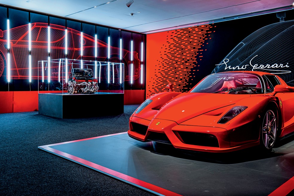 Ferrari Enzo é uma das grandes estrelas do museu — Foto: Vitória Drehmer/Auto News Brasil