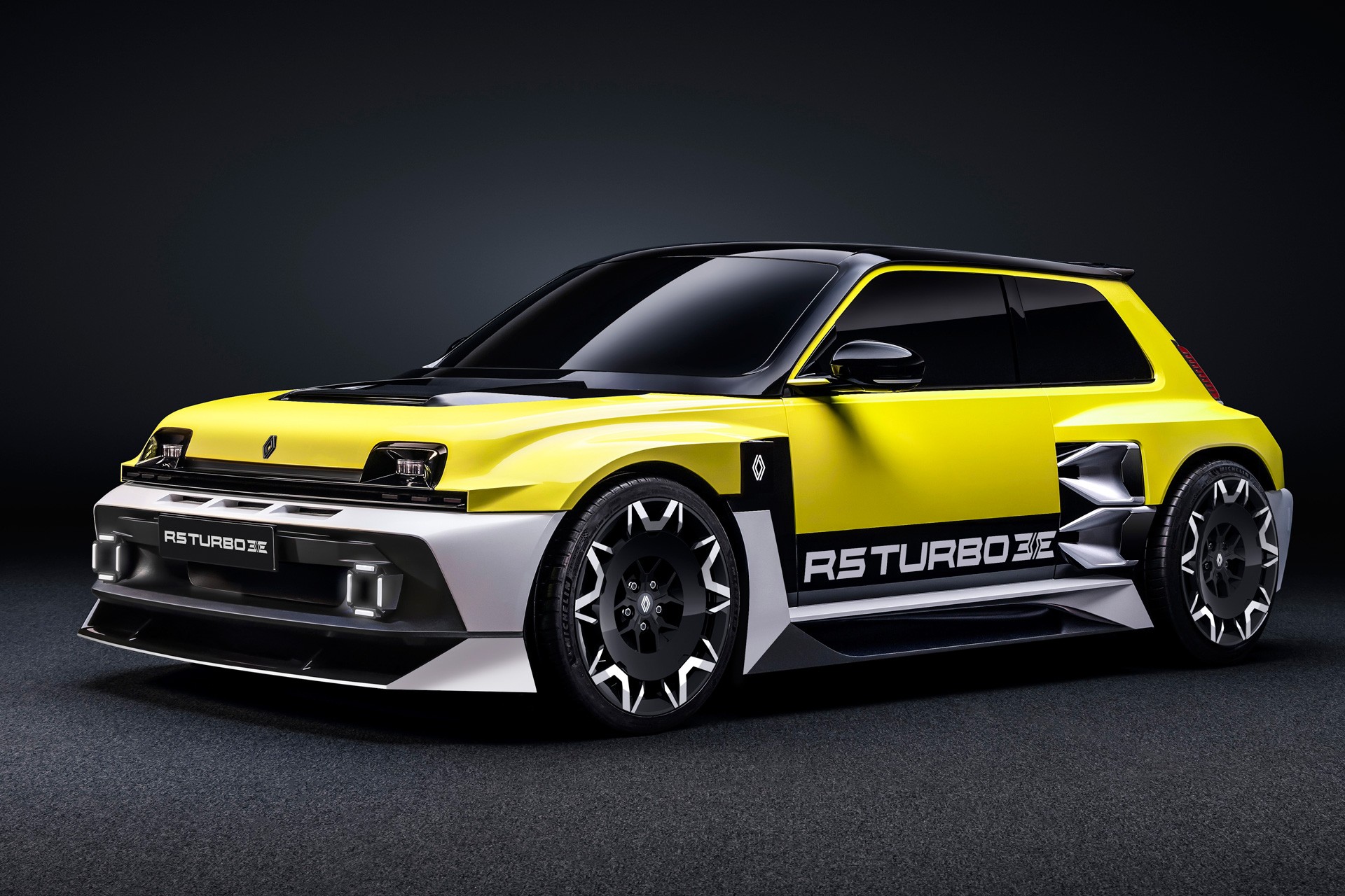 Renault recria o lendário R5 Turbo, que agora é elétrico e tem 500 cv