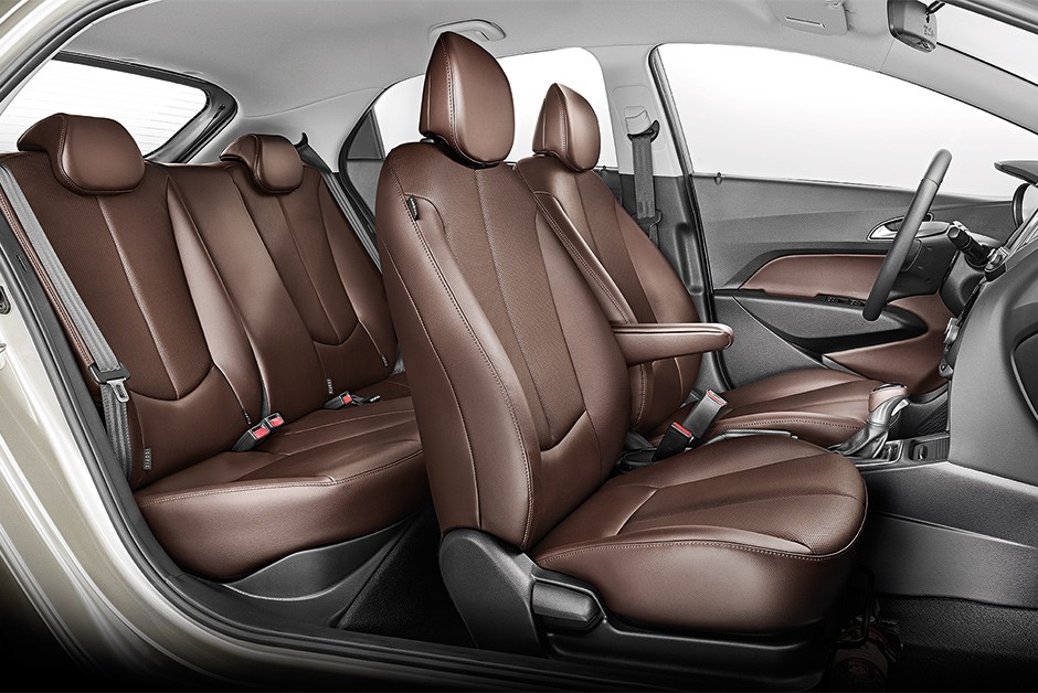 Espaço completo do Hyundai HB20X 2016