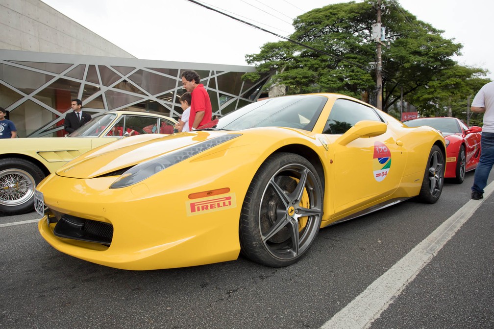 Ferrari 458 Spider, 2012 — Foto: Celso Tavares/G1