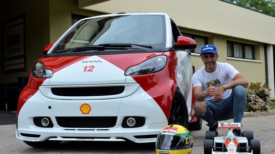 Fã de Senna como Lewis Hamilton, italiano customiza carro com as cores do McLaren do tricampeão da F1