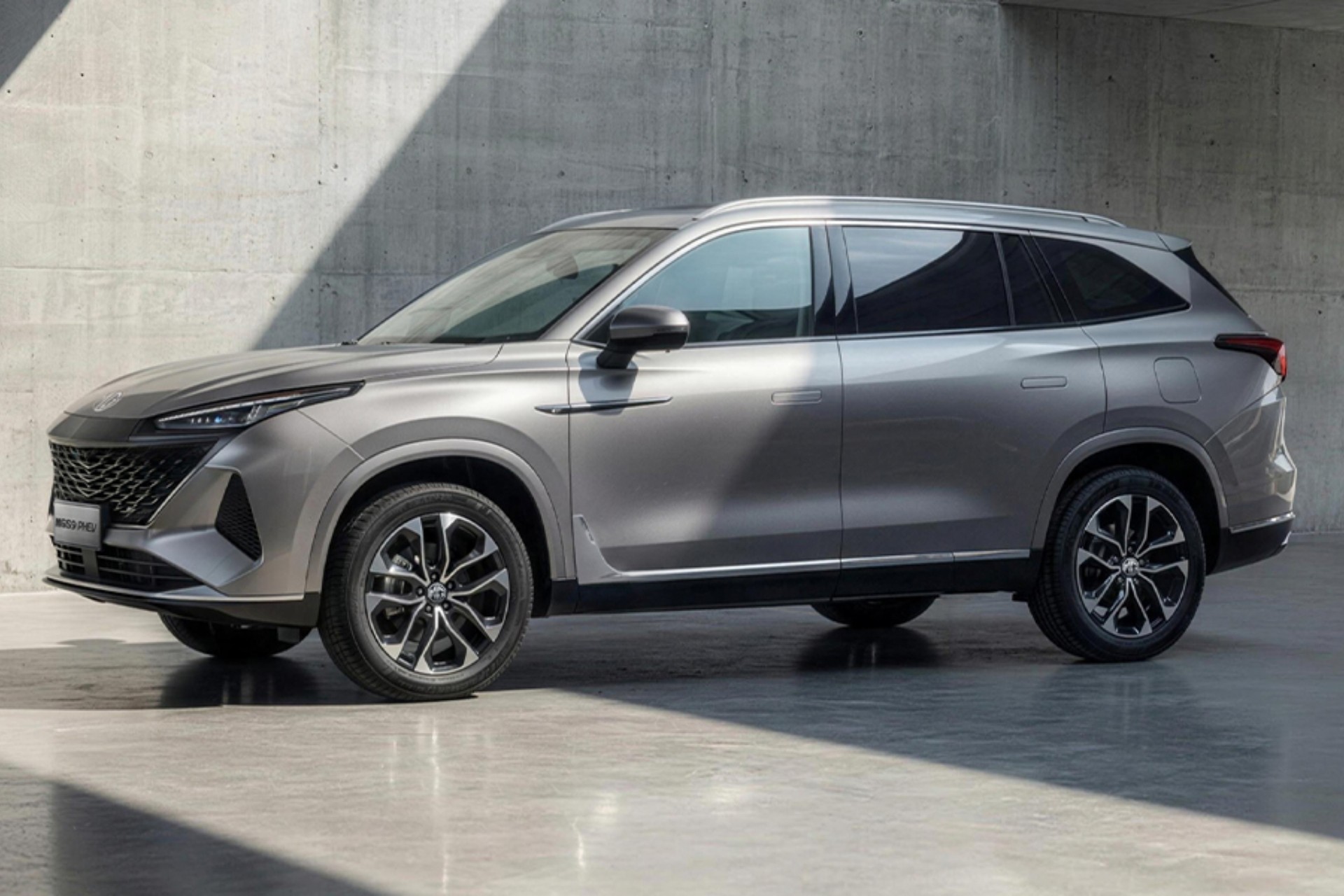 MG Motor confirma mais 4 lançamentos e estuda nova fábrica no Brasil