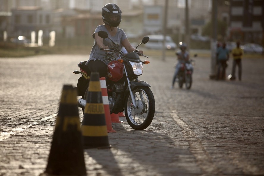 Autoescola de moto