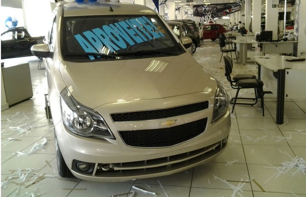 Chevrolet Agile em promoção nas lojas  (Foto: Aline Magalhães) — Foto: Auto Esporte