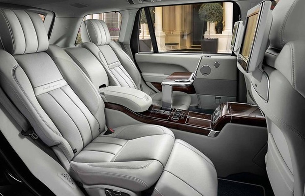 Range Rover SVAutobiography (Foto: Divulgação) — Foto: Auto Esporte