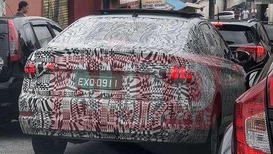 Segredo: Novo Volkswagen Jetta é flagrado no Brasil; Lançamento será no segundo semestre