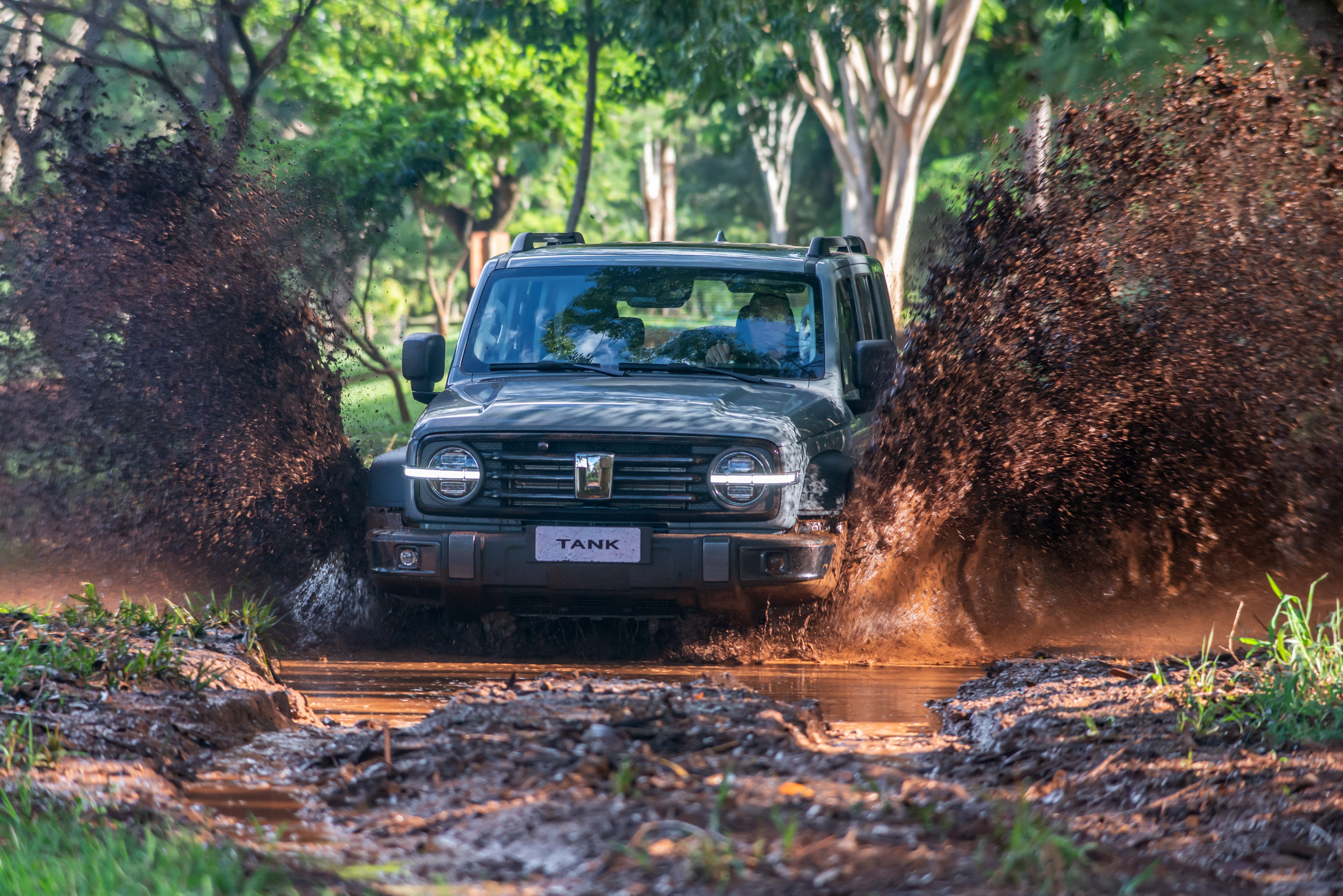 Tank 300: visual imponente, vocação off-road