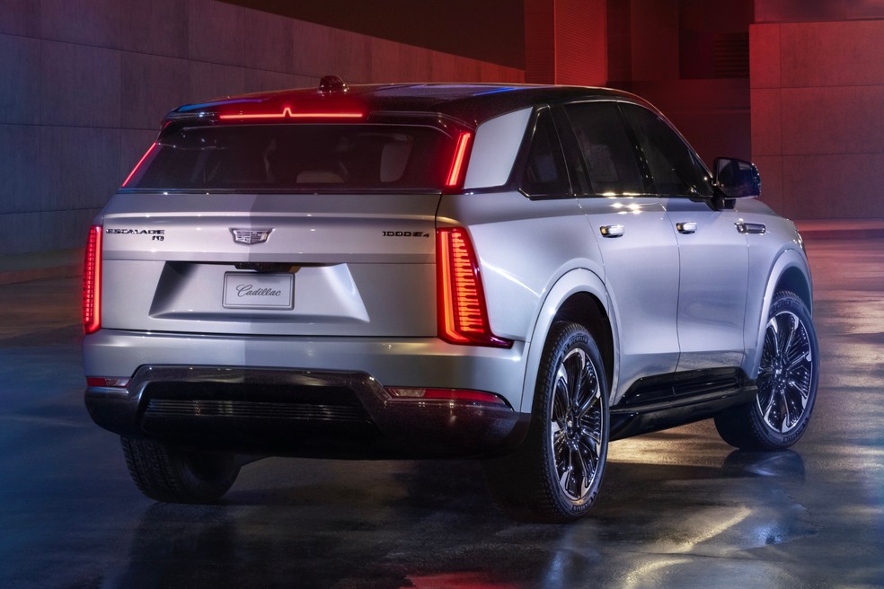 Cadillac Escalade tem opções elétricas no portfólio da marca nos Estados Unidos  — Foto: Divulgação
