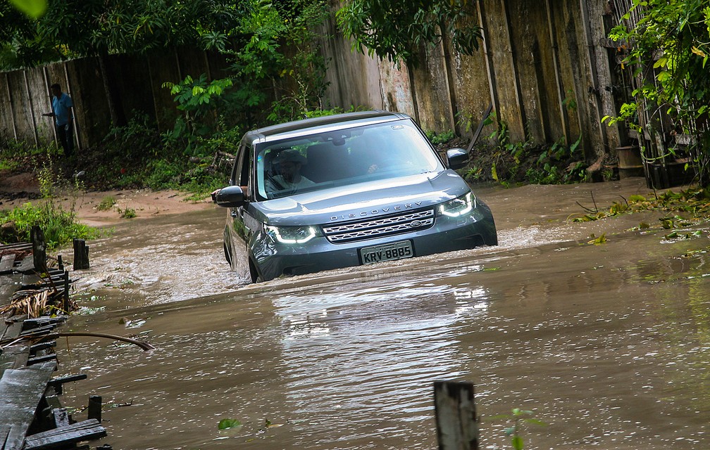Land Rover Discovery — Foto: Divulgação