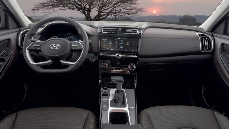 Hyundai Creta 2022 - Tudo novo: O interior traz novos volante e central multimídia e  tem acabamento mais sóbrio 