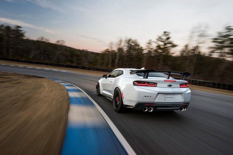 Chevrolet Camaro ZL1 2018 (Foto: Divulgação) — Foto: Auto Esporte