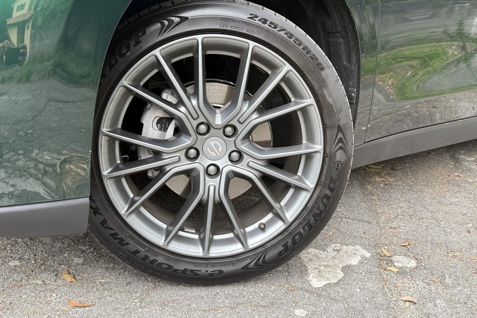 Direção anestésica e pouco feeling ao volante são tópicos a serem melhorados — Foto: Cauê Lira/Auto News Brasil