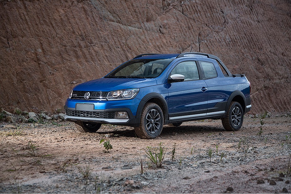 Volkswagen Saveiro - 3.042 unidades