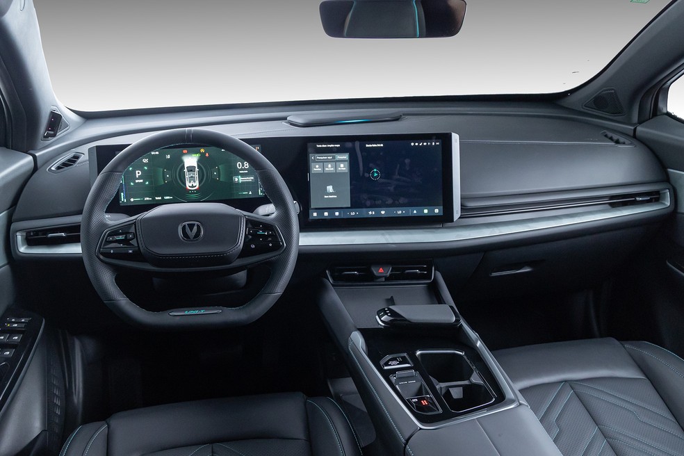 Caoa Changan Uni-T brasileiro tem materiais de bom nível e quase todos suaves ao toque — Foto: Renato Durães/Auto News Brasil