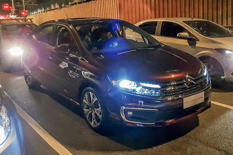 Parte frontal é a que mais mudou no facelift do C4 Lounge (Foto: Julio Cabral/Auto News Brasil) — Foto: Auto Esporte