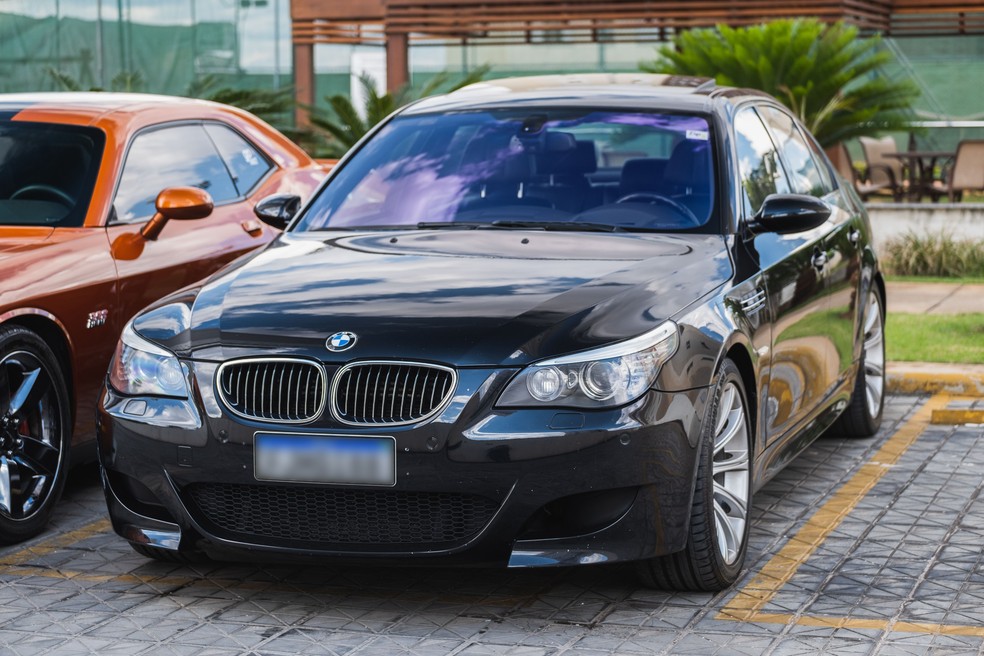 O BMW tem motor V10 5.0 de 507 cv — Foto: Bruno Castro/Auto News Brasil