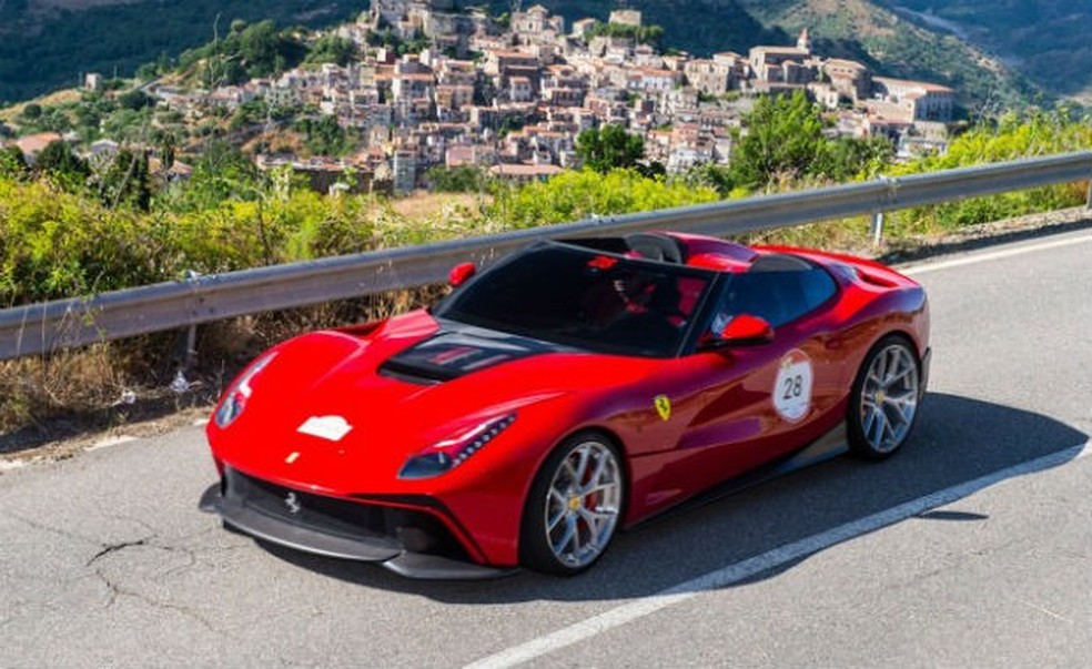 Ferrari F12 TRS (Foto: Divulgação) — Foto: Auto Esporte
