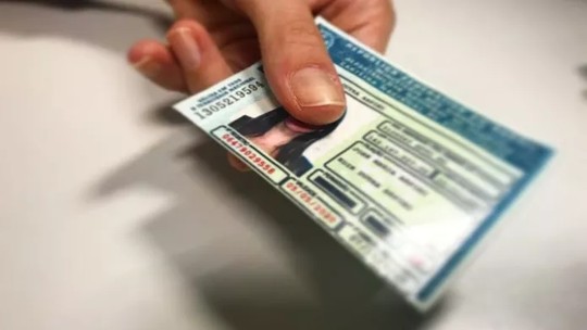 CNH mais barata e fim das autoescolas? Entenda projeto do governo