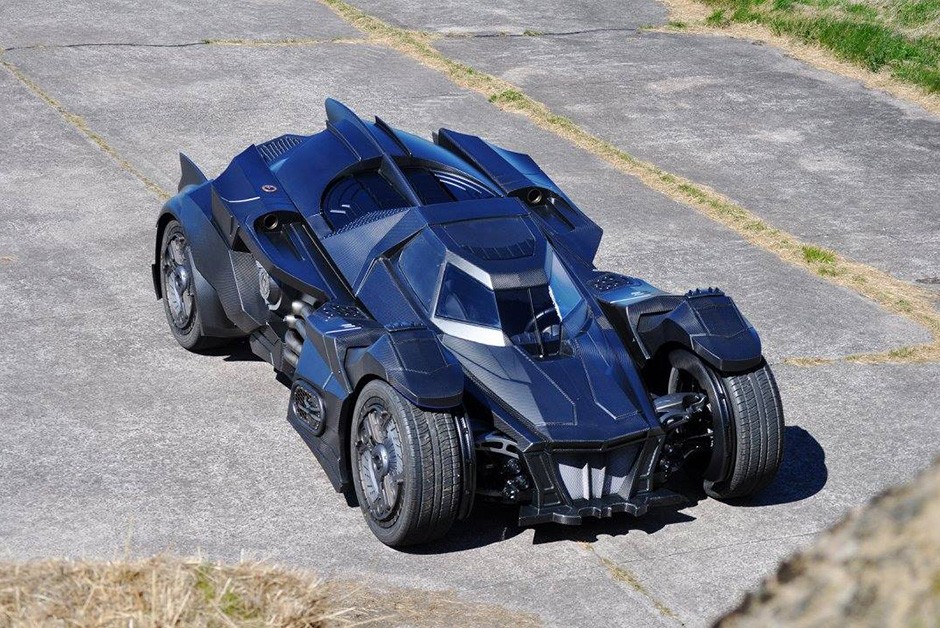 Batmóvel do game Arkham Knight criado para a equibe Galag