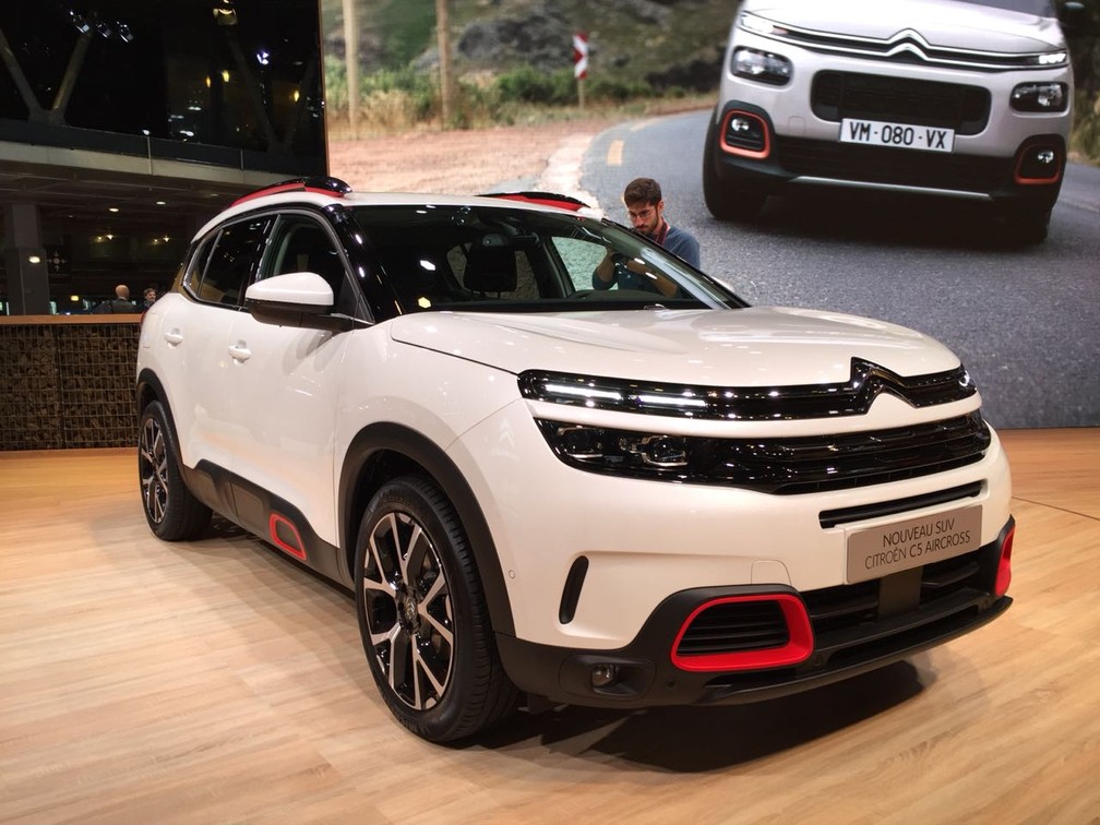 Citroën C5 Aircross no Salão de Paris 2018 — Foto: André Paixão/G1