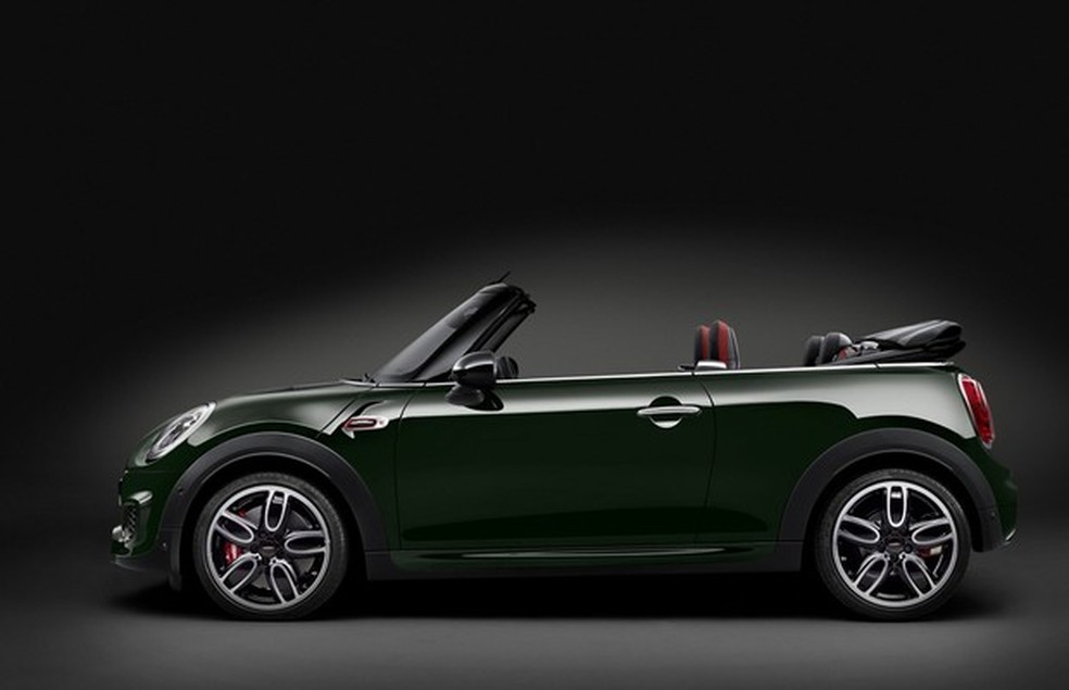 John Cooper Works conversível (Foto: Divulgação) — Foto: Auto Esporte